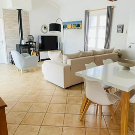 Calme Avec Piscine Privee, Animaux Admis, Wifi - Fr-1-323-552